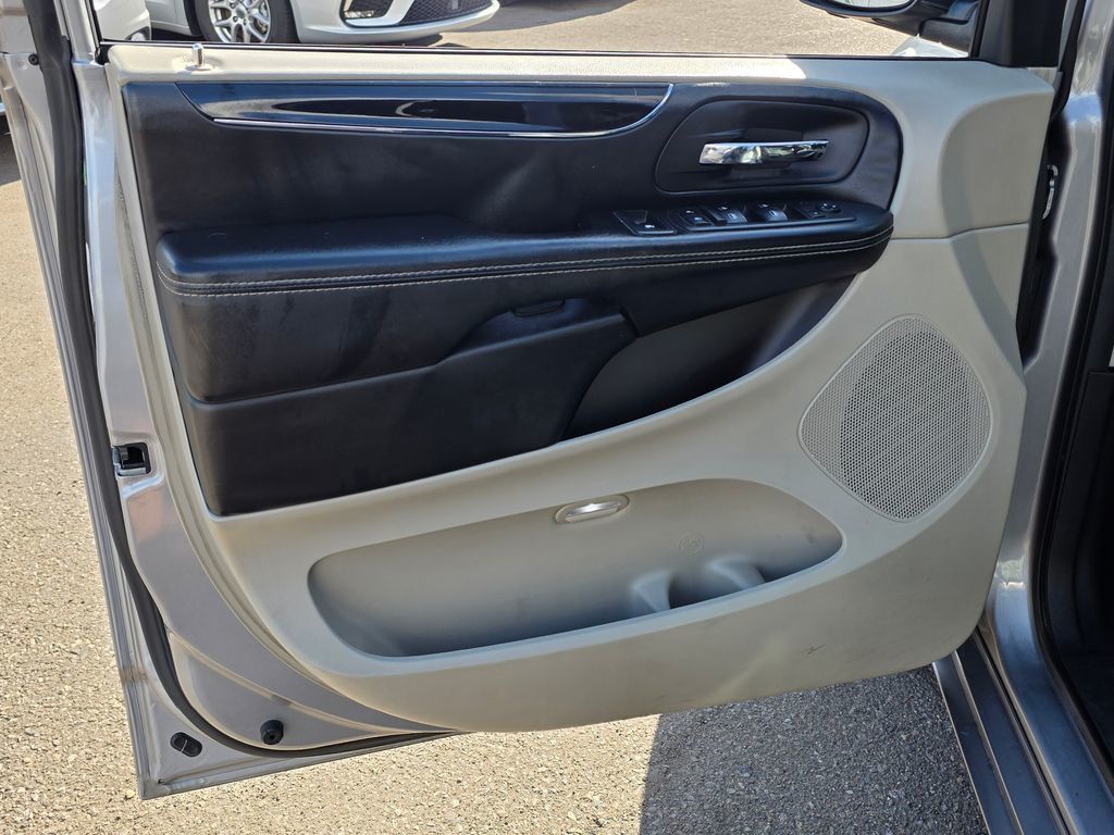 2019 Dodge Grand Caravan SXT - 22996546 - 21