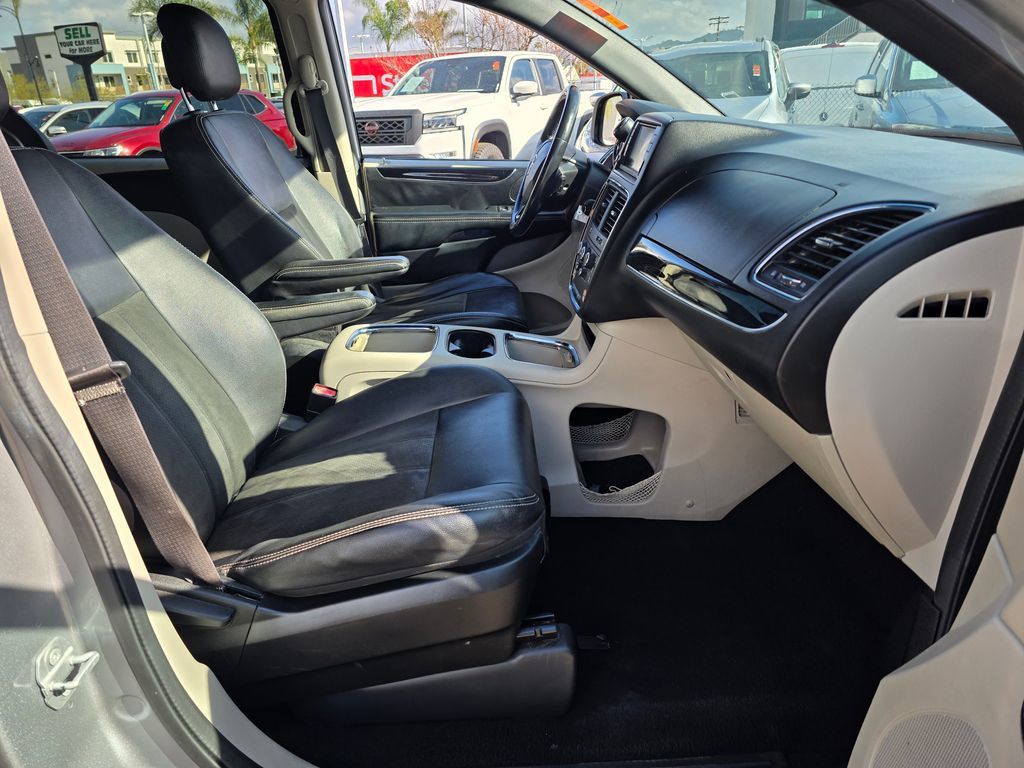 2019 Dodge Grand Caravan SXT - 22996546 - 8
