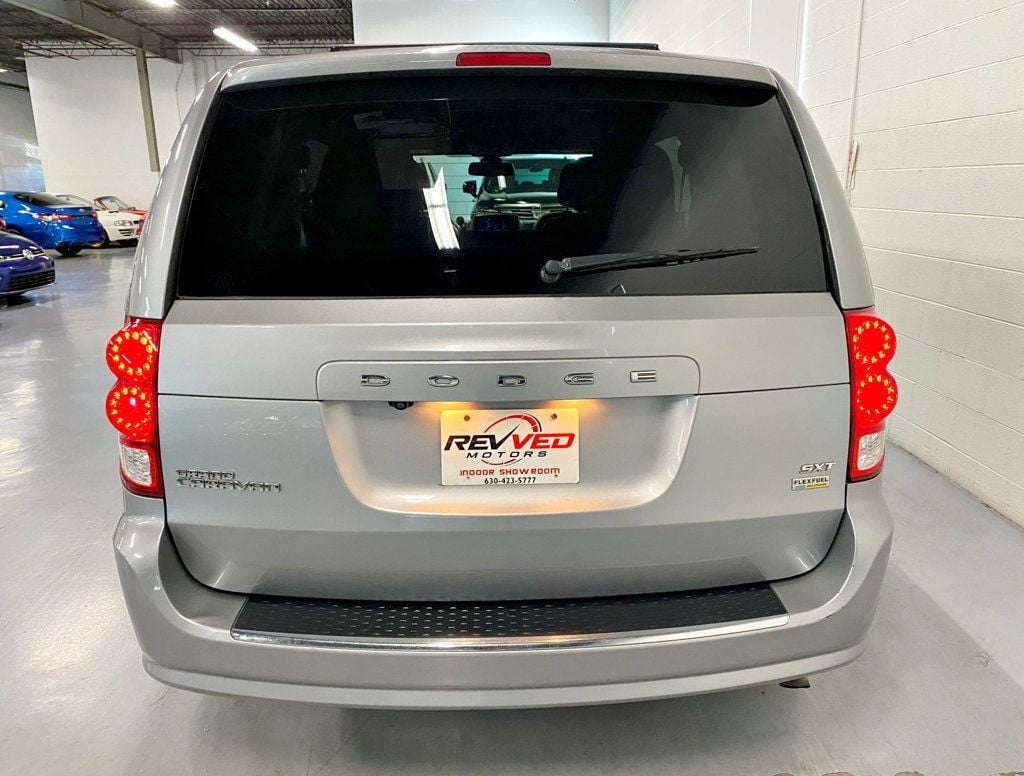 2019 Dodge Grand Caravan SXT 35th Anniversary Edition Wagon - 22596687 - 5