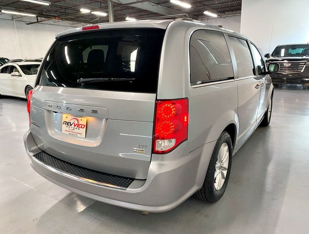 2019 Dodge Grand Caravan SXT 35th Anniversary Edition Wagon - 22596687 - 6