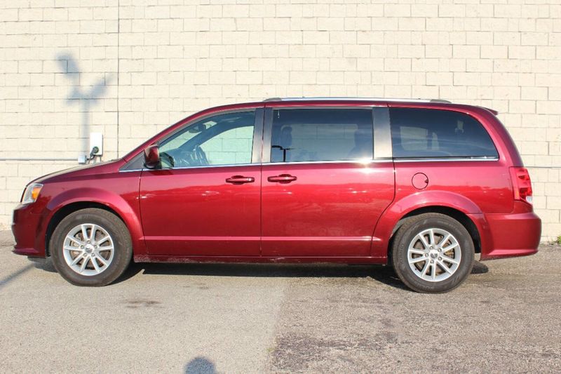 2019 Dodge Grand Caravan SXT 4dr Mini Van - 22889870 - 1
