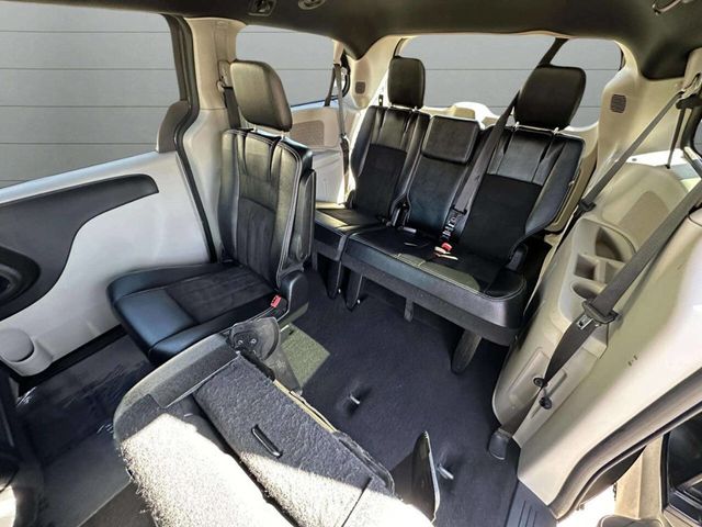 2019 Dodge Grand Caravan SXT 4dr Mini Van - 22937445 - 20