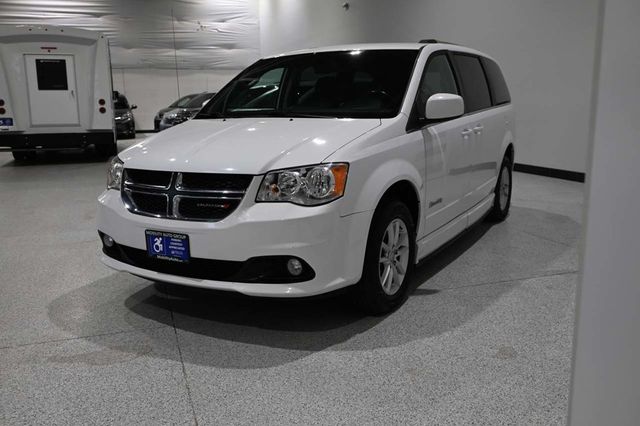 2019 Dodge Grand Caravan SXT Mobility Handicap Van - 22992712 - 9