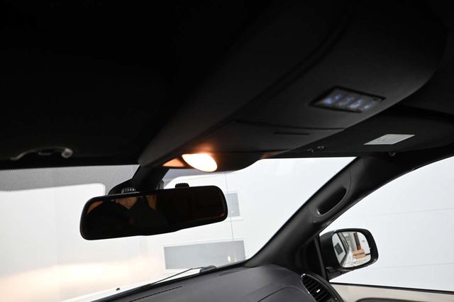 2019 Dodge Grand Caravan SXT Mobility Handicap Van - 22992712 - 28