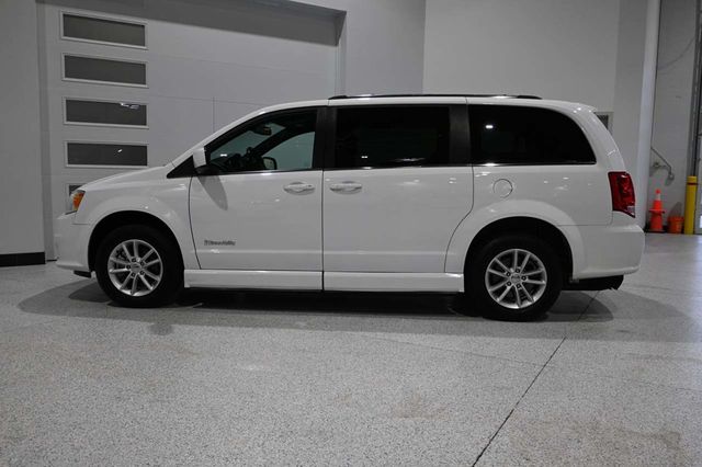 2019 Dodge Grand Caravan SXT Mobility Handicap Van - 22992712 - 8