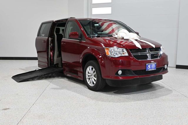 2019 Dodge Grand Caravan SXT Mobility Handicap Van - 23085262 - 1