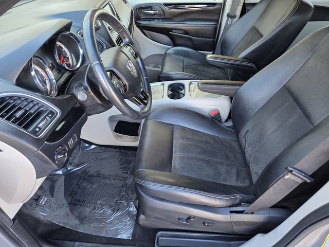 2019 Dodge Grand Caravan SXT Wagon - 22767341 - 6