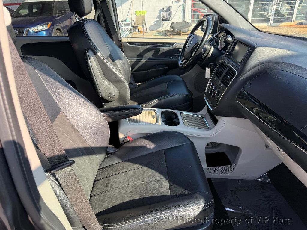 2019 Dodge Grand Caravan SXT Wagon - 22950733 - 9