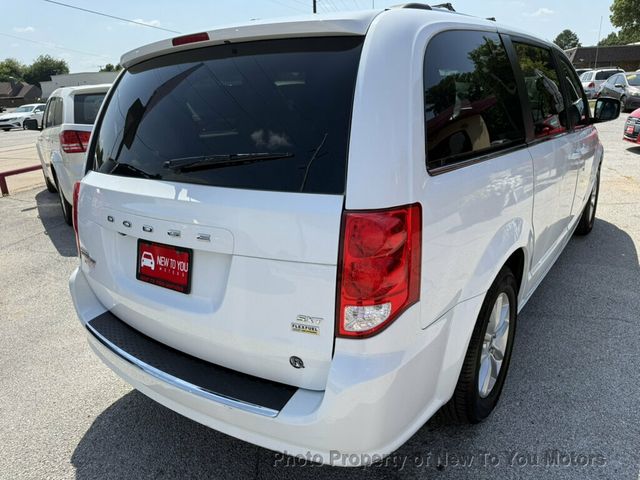 2019 Dodge Grand Caravan SXT Wagon - 23063488 - 24