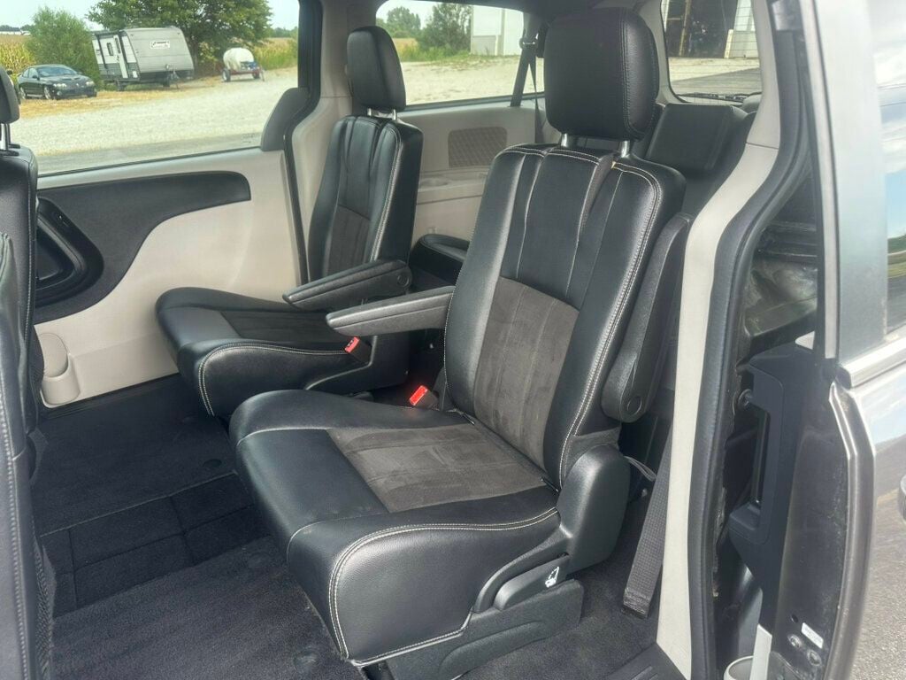 2019 Dodge Grand Caravan SXT Wagon - 23083066 - 10