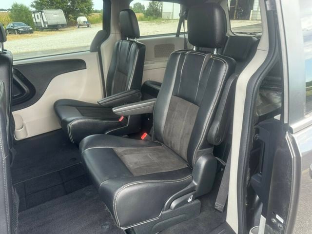 2019 Dodge Grand Caravan SXT Wagon - 23083066 - 10