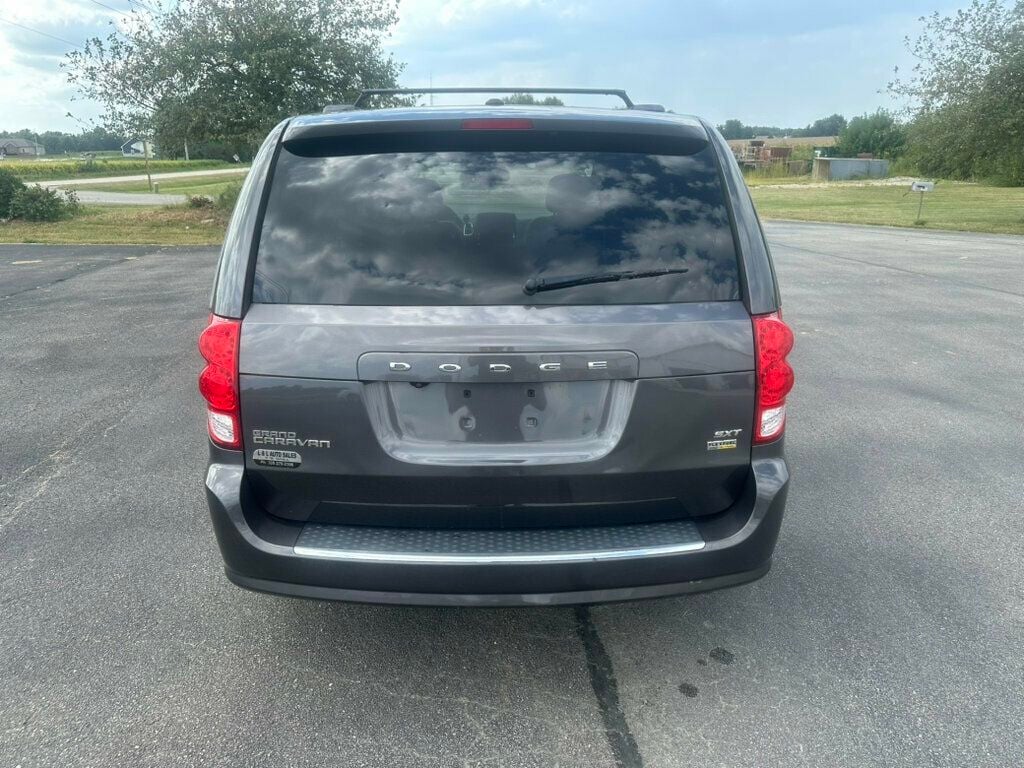 2019 Dodge Grand Caravan SXT Wagon - 23083066 - 3