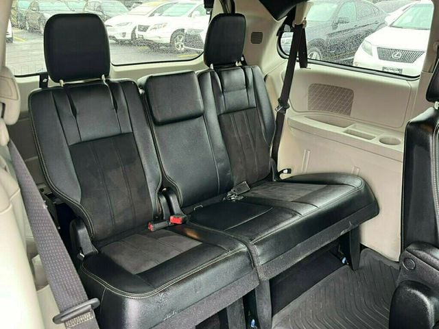 2019 Dodge Grand Caravan SXT Wagon - 22761091 - 19