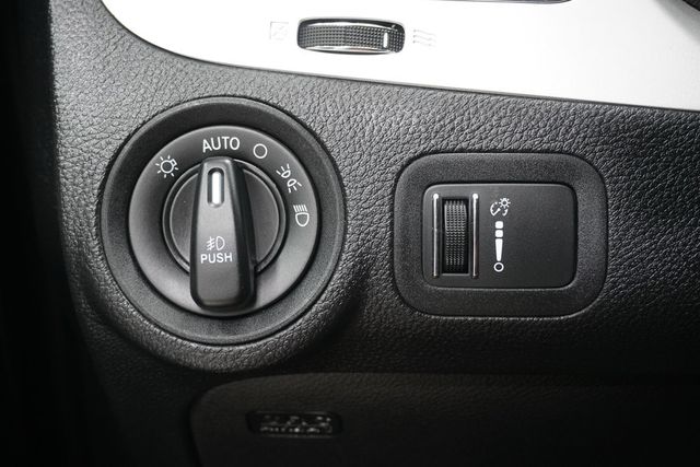 2019 Dodge Journey SE FWD - 22997867 - 19