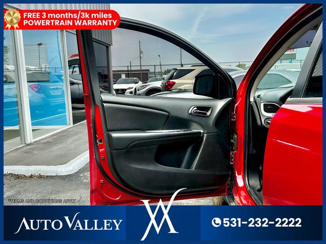 2019 Dodge Journey SE Sport Utility 4D - 22943572 - 10