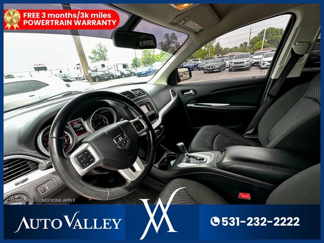 2019 Dodge Journey SE Sport Utility 4D - 22943572 - 13