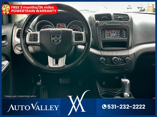 2019 Dodge Journey SE Sport Utility 4D - 22943572 - 25