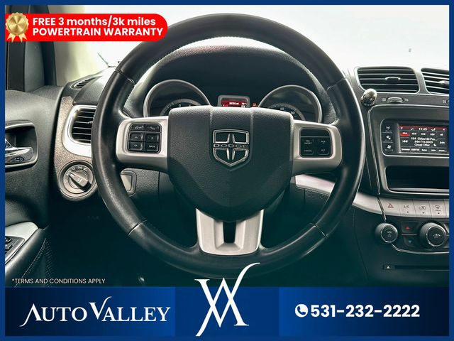 2019 Dodge Journey SE Sport Utility 4D - 22943572 - 26