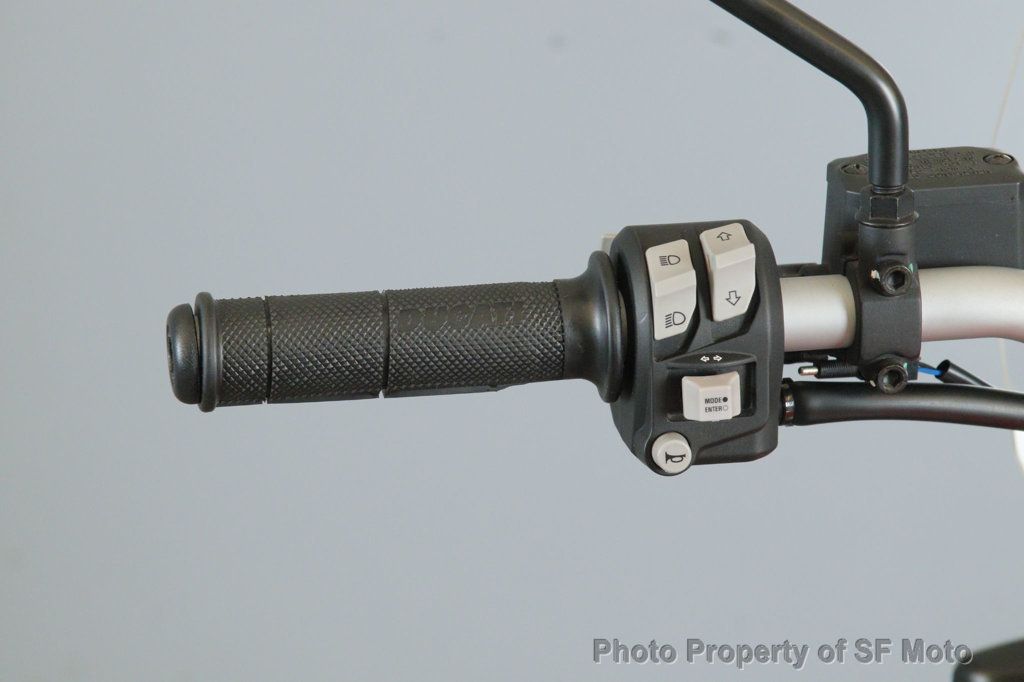 2019 Ducati Scrambler Icon INVENTORY-CLEARANCE - 22819536 - 30