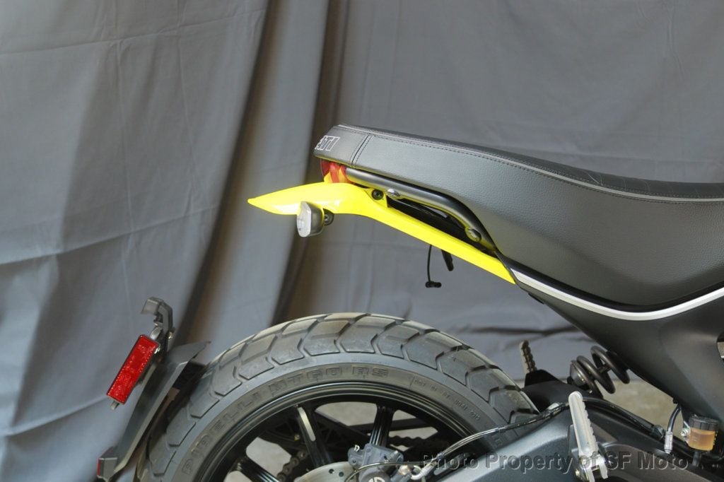 2019 Ducati Scrambler Icon WINTER CLEARANCE! - 22419434 - 10