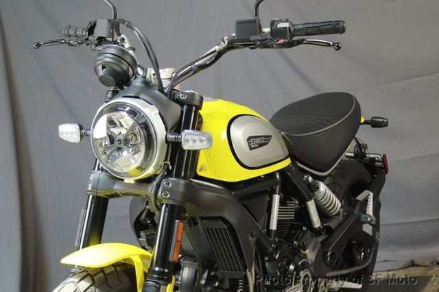 2019 Ducati Scrambler Icon WINTER CLEARANCE! - 22419434 - 1