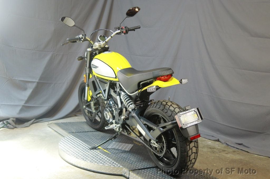 2019 Ducati Scrambler Icon WINTER CLEARANCE! - 22419434 - 47