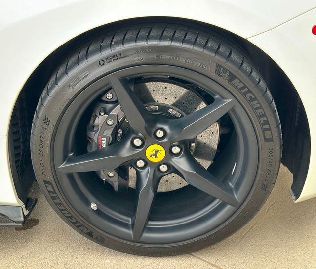 2019 Ferrari 488 GTB Coupe - 23036920 - 30