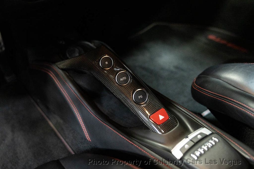 2019 Ferrari 488 GTB Coupe - 23009587 - 32