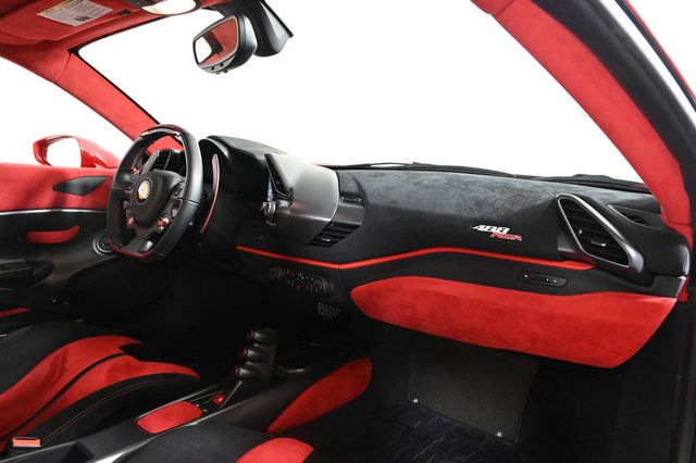 2019 Ferrari 488 Pista Coupe - 22996592 - 16