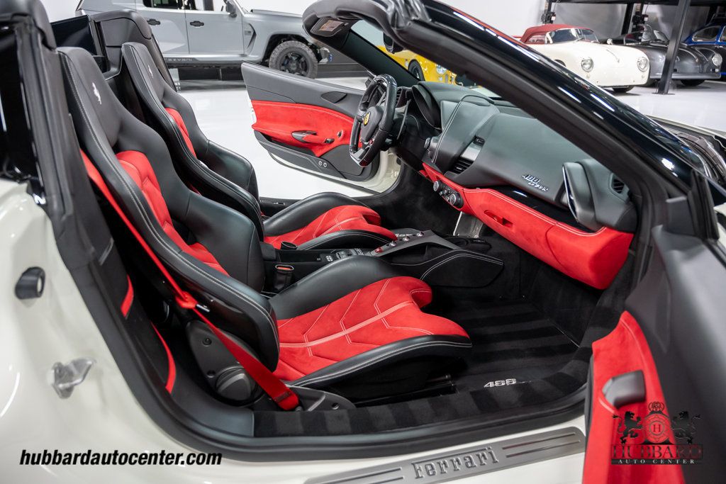 2019 Ferrari 488 Spider Convertible - 23062728 - 27