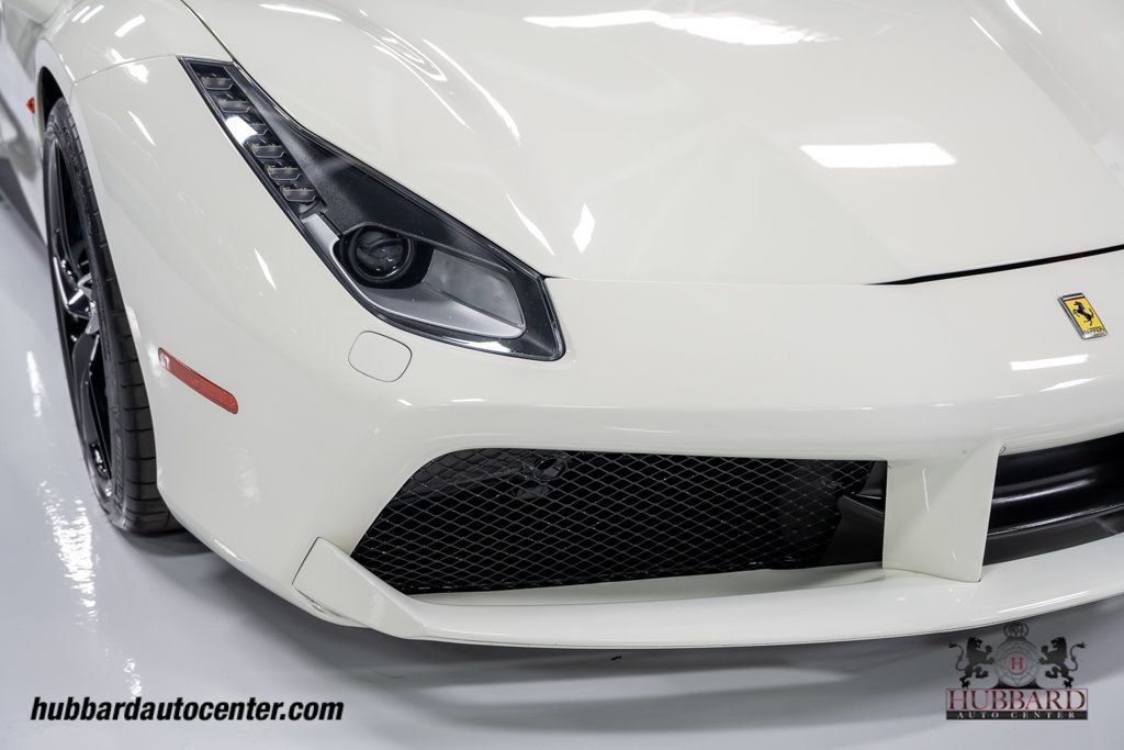 2019 Ferrari 488 Spider Convertible - 23062728 - 40