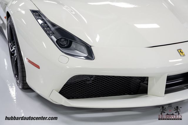 2019 Ferrari 488 Spider Convertible - 23062728 - 40