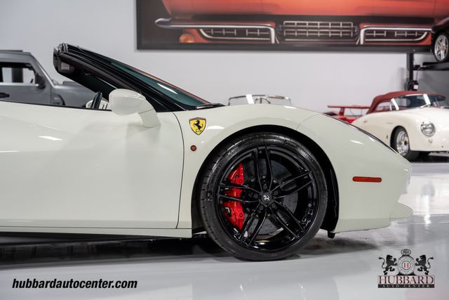 2019 Ferrari 488 Spider Convertible - 23062728 - 42