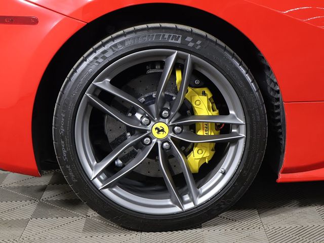 2019 Ferrari 488 Spider Convertible - 23002500 - 22