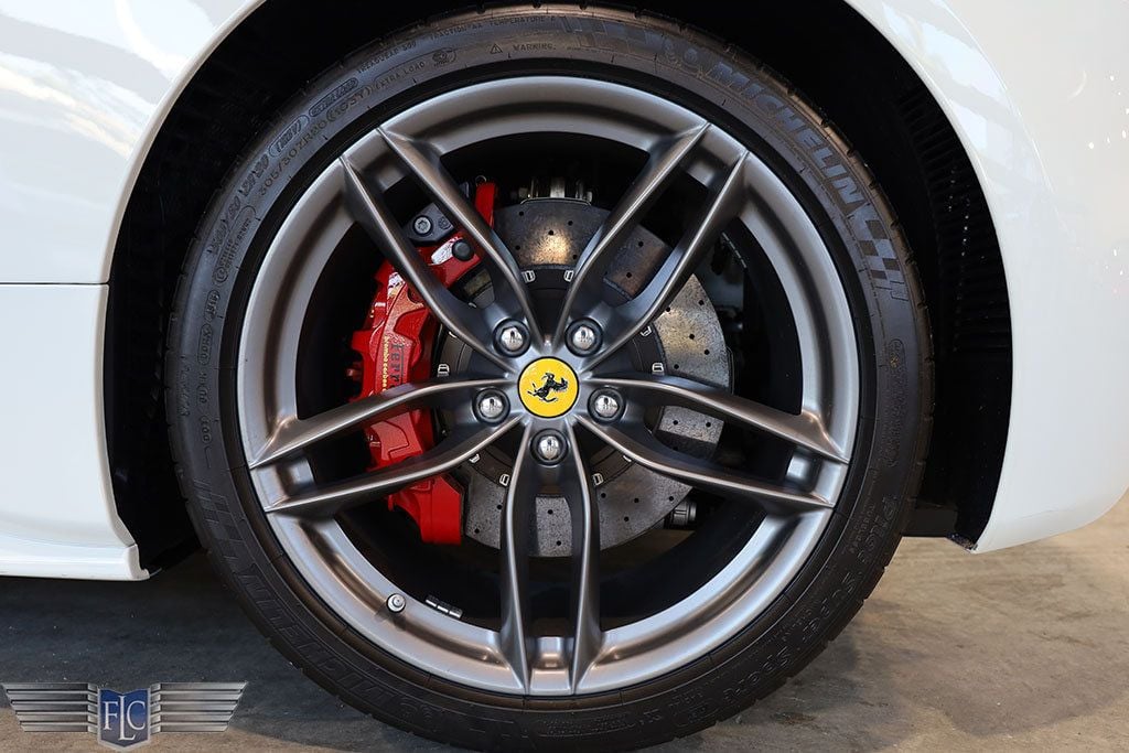 2019 Ferrari 488 Spider Convertible - 22223327 - 40