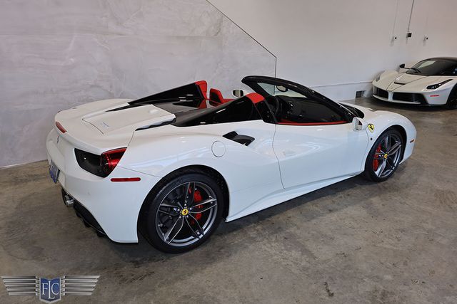 2019 Ferrari 488 Spider Convertible - 22223327 - 52