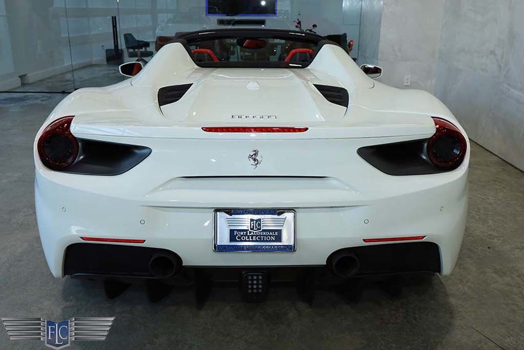 2019 Ferrari 488 Spider Convertible - 22891846 - 7