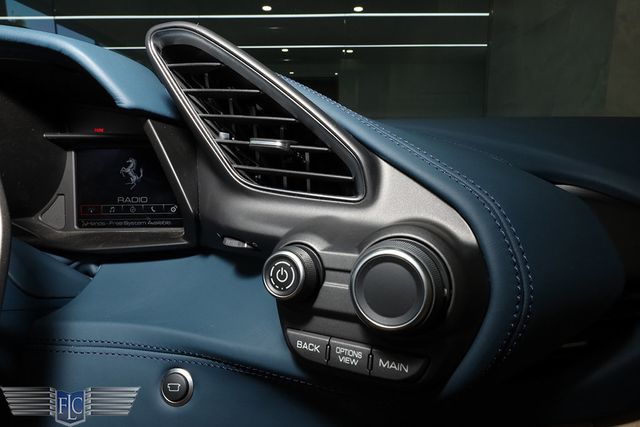 2019 Ferrari 488 Spider Convertible - 22967902 - 32