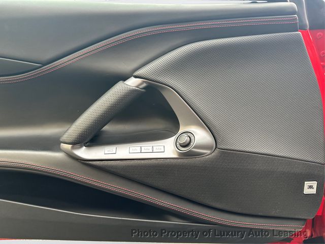 2019 Ferrari 812 Superfast Coupe - 22888814 - 19