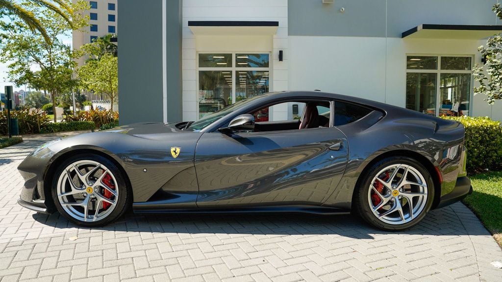 2019 Ferrari 812 Superfast Coupe - 22767367 - 15