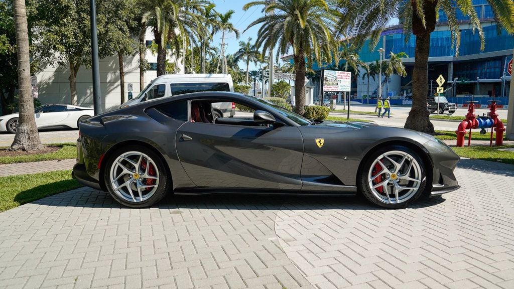 2019 Ferrari 812 Superfast Coupe - 22767367 - 16