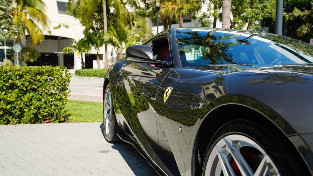 2019 Ferrari 812 Superfast Coupe - 22767367 - 32