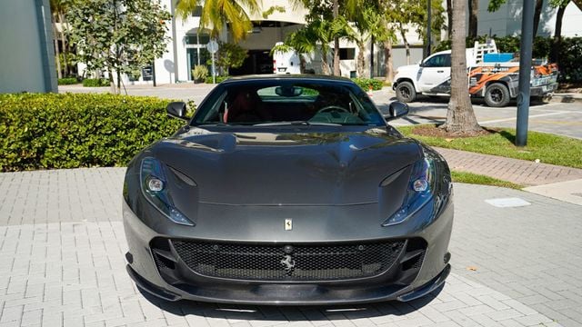 2019 Ferrari 812 Superfast Coupe - 22767367 - 4