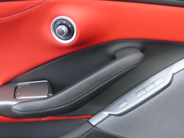 2019 Ferrari Portofino Base - 22954184 - 30