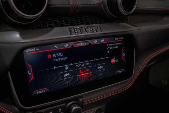 2019 Ferrari Portofino Convertible - 22964619 - 12