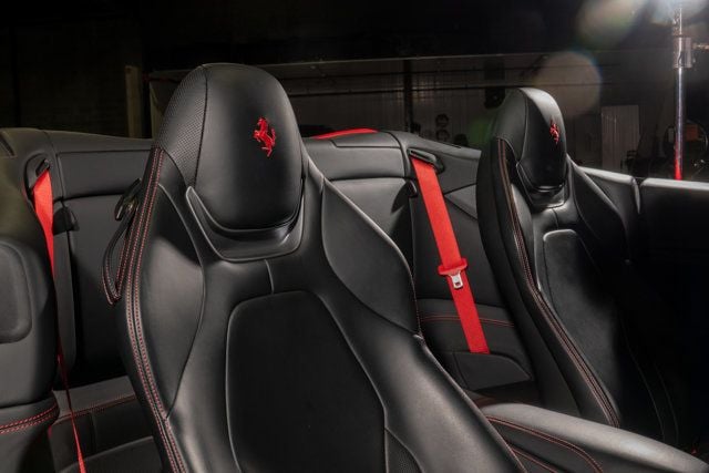 2019 Ferrari Portofino Convertible - 22964619 - 18