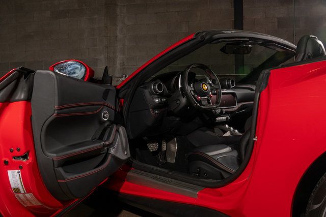 2019 Ferrari Portofino Convertible - 22964619 - 22