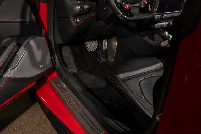 2019 Ferrari Portofino Convertible - 22964619 - 23