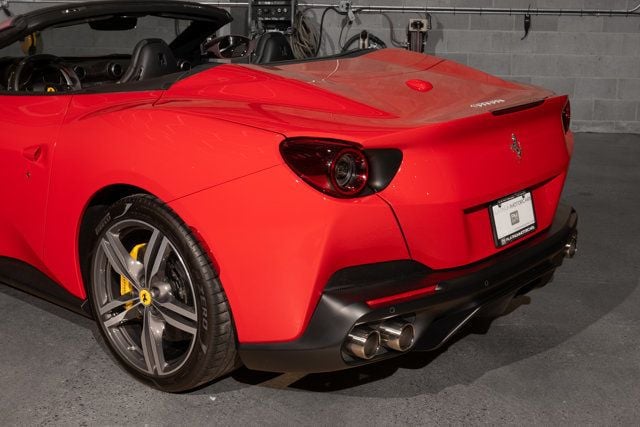 2019 Ferrari Portofino Convertible - 22964619 - 40