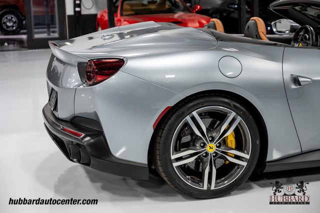 2019 Ferrari Portofino Convertible - 23076161 - 38